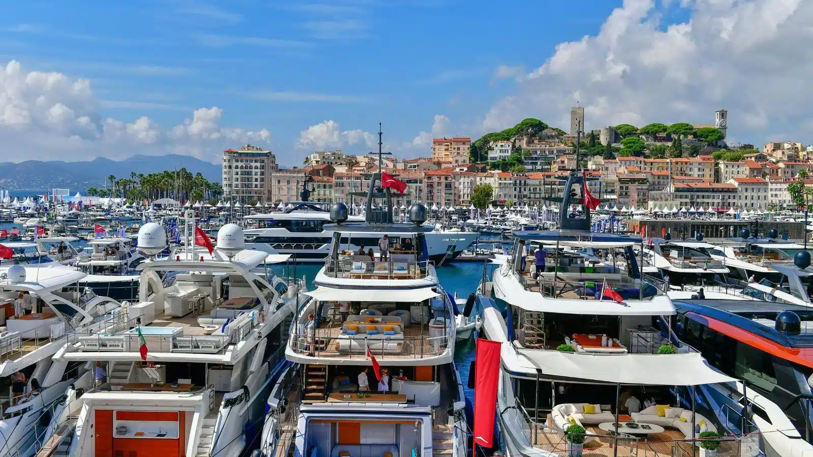 Cannes Yachting Festival: с 10 по 15 сентября в самом сердце Французской Ривьеры.